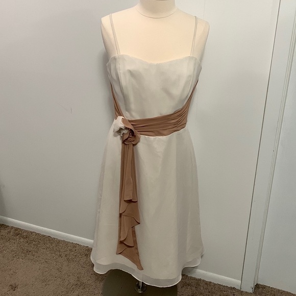 Couture Collection Beautiful formal in Cream and Tan, removable straps, size 12 - Picture 1 of 9